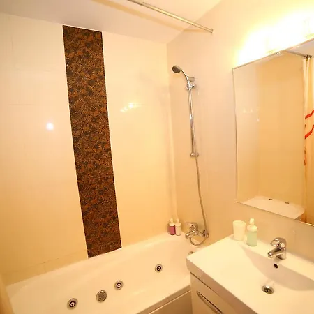 Daire Unirii Square Flat Bükreş